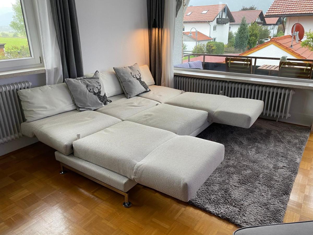 Ludwigslust - Ferienappartement Mit Bergblick Schwangau Exterior photo